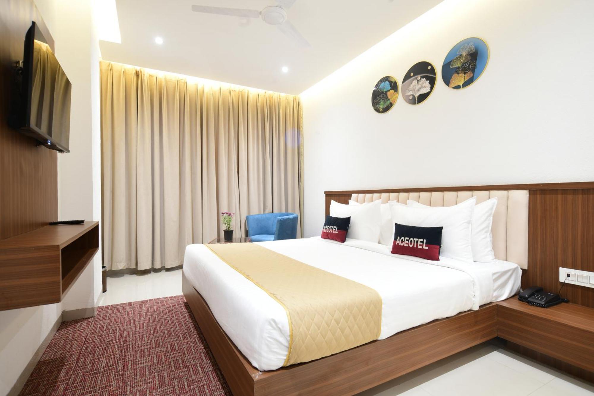 Aceotel Premier, Vijay Nagar Ιντόρ Εξωτερικό φωτογραφία