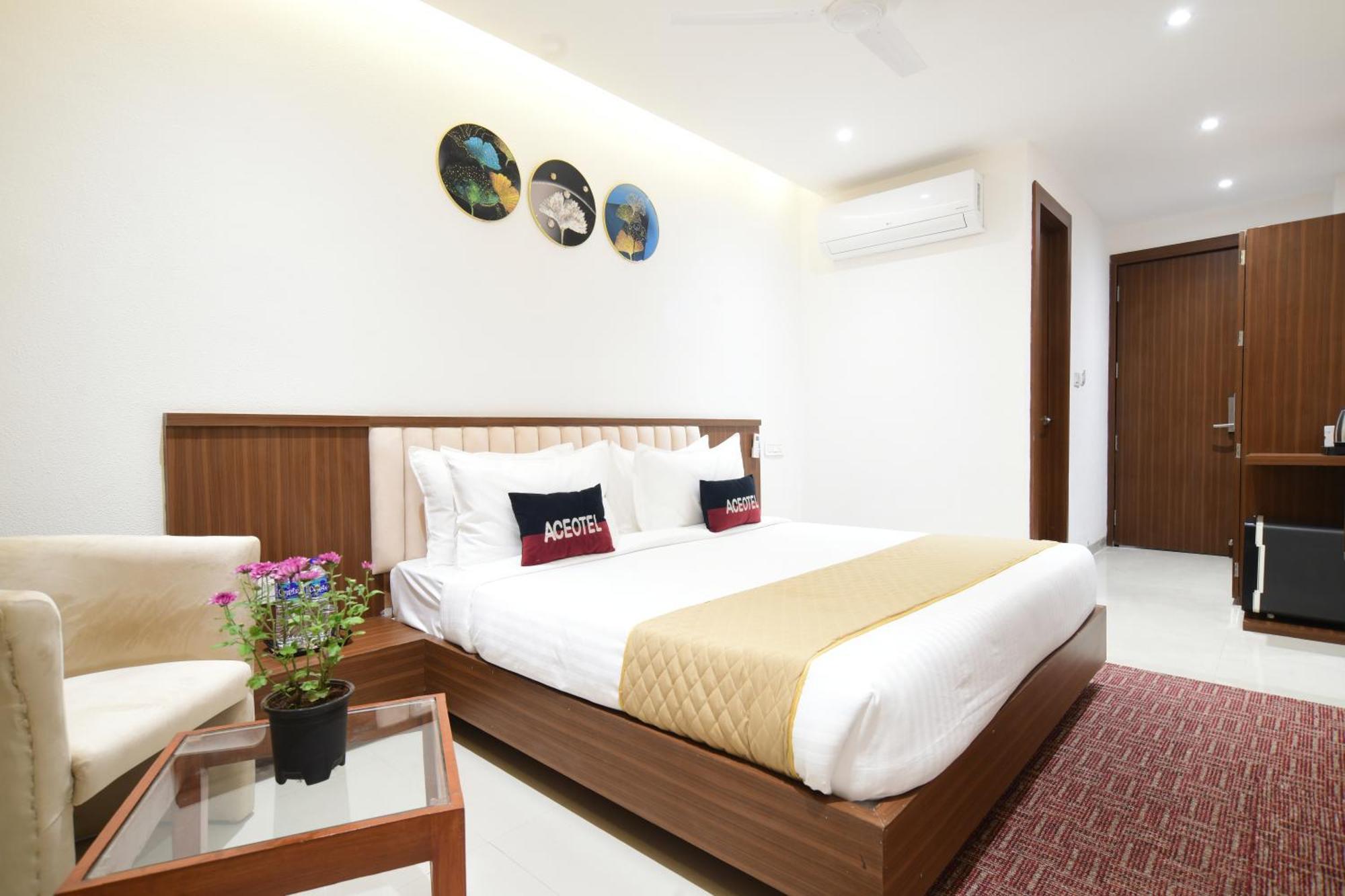 Aceotel Premier, Vijay Nagar Ιντόρ Εξωτερικό φωτογραφία